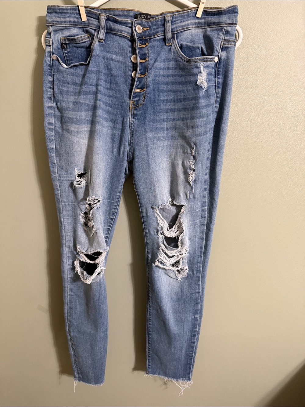 Judy Blue Light Blue Distressed Skinny Jeans with Button Fly